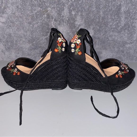 ASOS Shoes TAMIKO Size 4 Embroidered Black 4” High Wedges - Picture 6 of 15